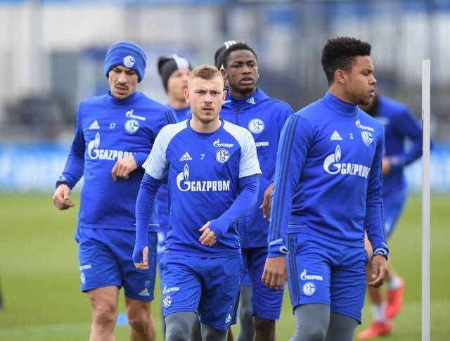 沙尔克遭遇连败,德甲前景堪忧的简单介绍 沙尔克遭遇连败,德甲前景堪忧的简单介绍