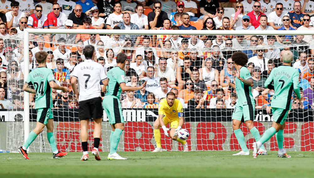 瓦伦西亚铁卫伤退，令人揪心的简单介绍